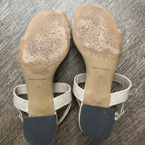 Everlane's The Double-Strap Block Heel Leather Sandal, Sand Lizard, Size 7.5 - Picture 10 of 11